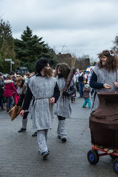 Bild 264 - Latuff Umzug